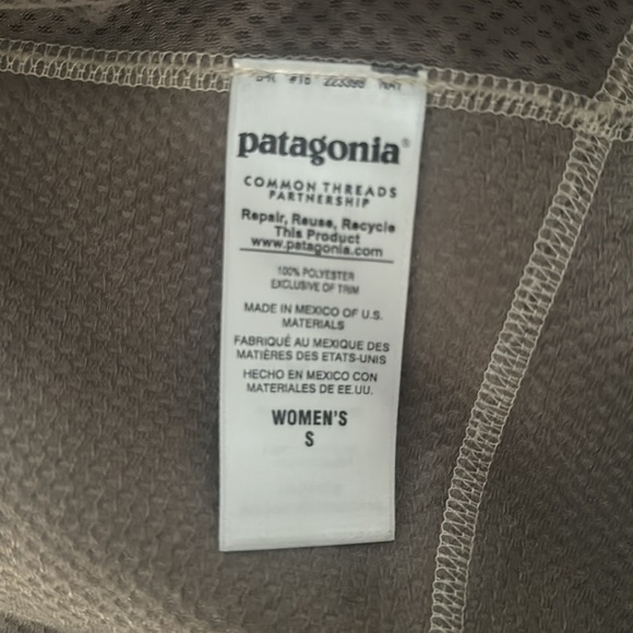 Patagonia Classic Retro-X Fleece Vest - Picture 5 of 7